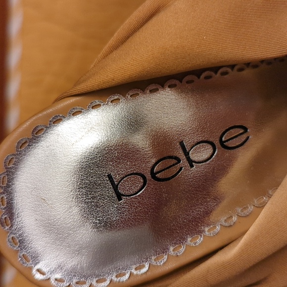 Bebe platform slides - Picture 2 of 11